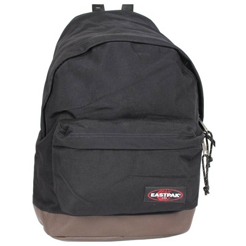 Sac à dos Eastpak EK811 noir uni fond cuir Wyoming 008 Sac à dos Eastpak EK811 noir uni fond cuir Wyoming 008